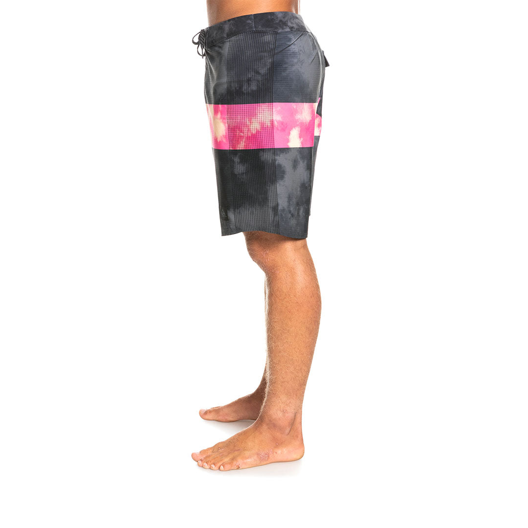 QUIKSILVER Highlite Arch Men's Boardshort 19 ( WRONG IMAGES )