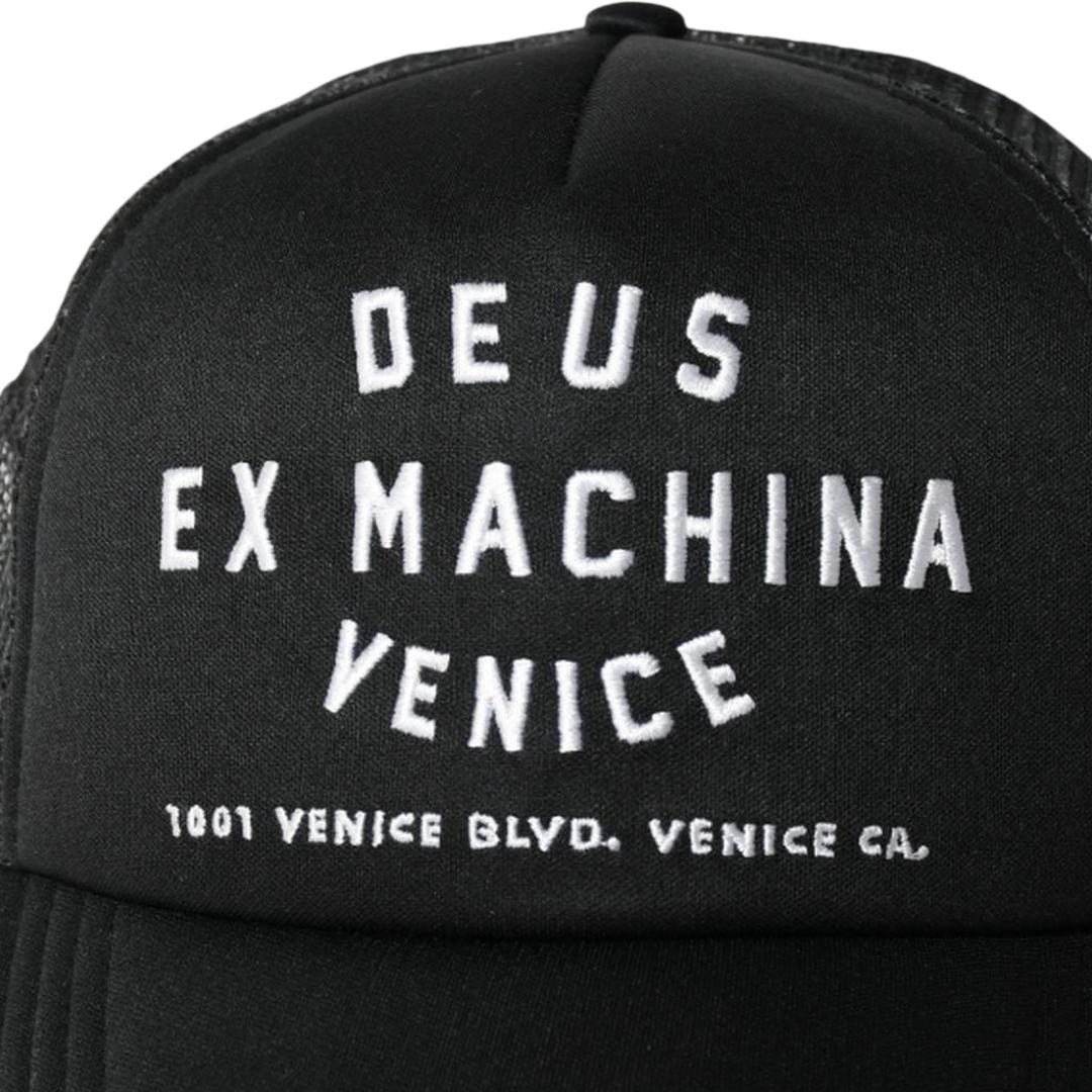 DEUS EX MACHINA Venice Address Trucker Headwear