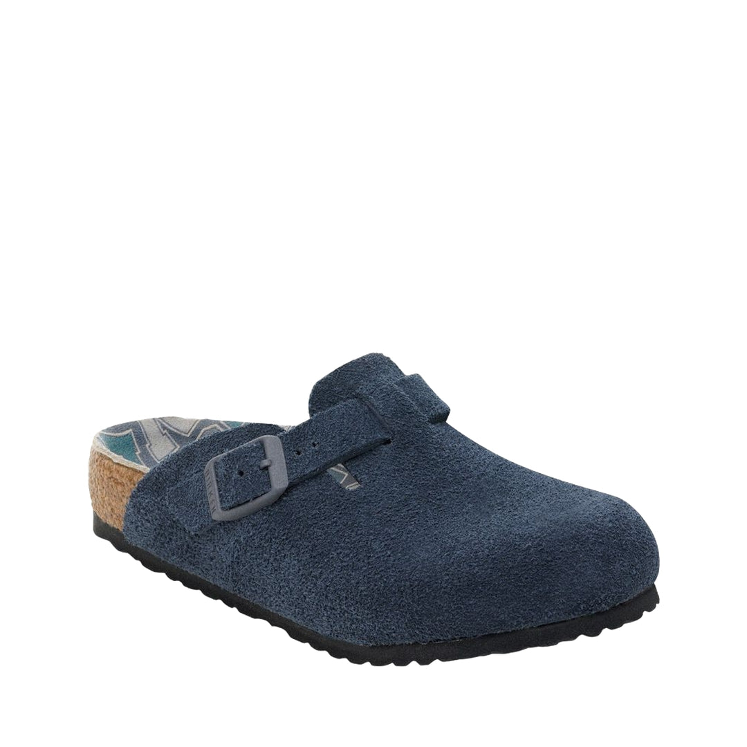 Clogs