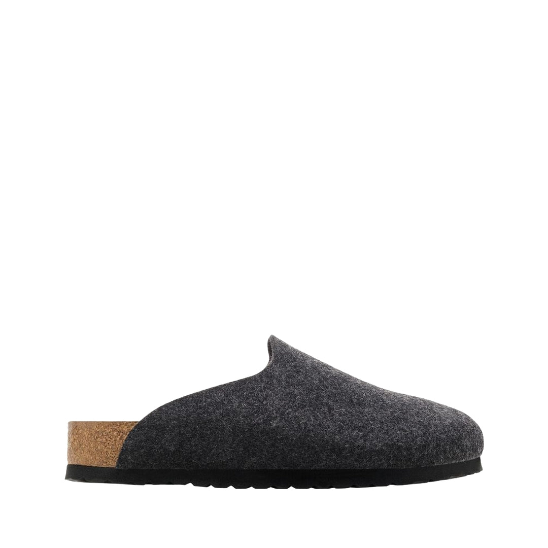 Clogs