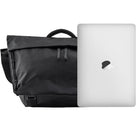 BASE CAMP VOYAGER MESSENGER BAG THE NORTH FACE